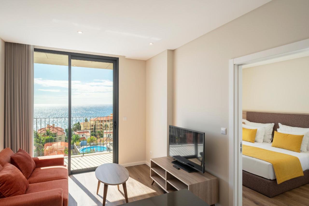 Monumental Plaza By Petit Hotels Funchal  Extérieur photo