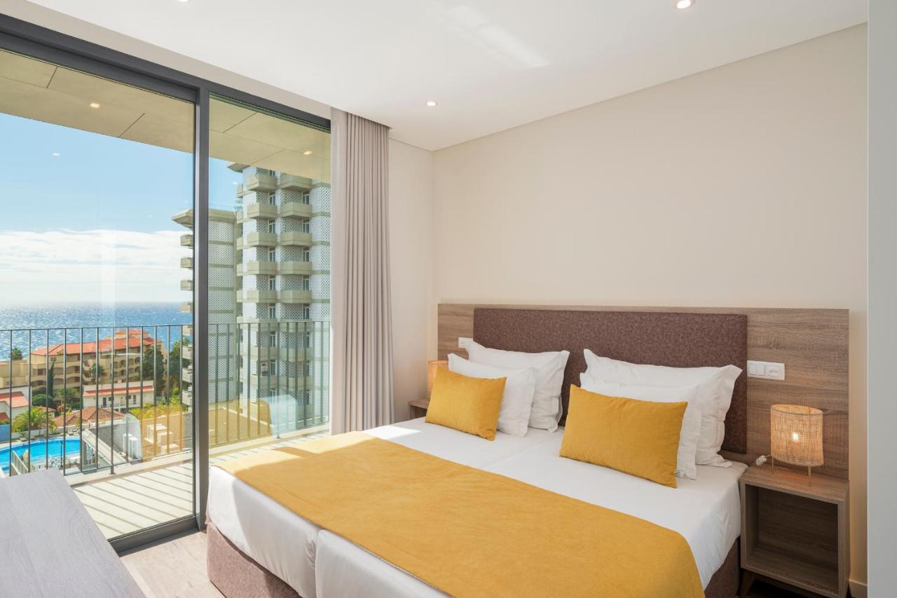 Monumental Plaza By Petit Hotels Funchal  Extérieur photo
